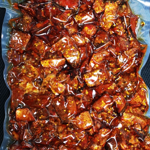 香辣鱼块鱼排5斤/包，工厂直供，摆摊农贸市场，湖南特产