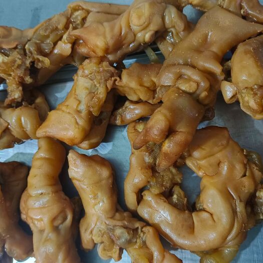 熟羊蹄，每天加工