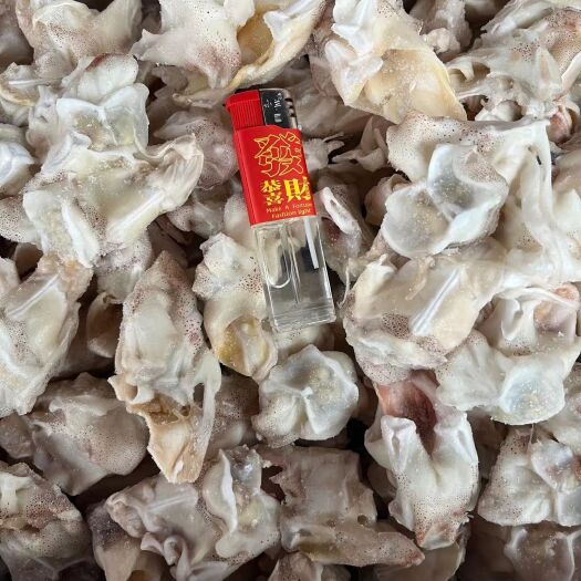 武汉冻鱿鱼脖，没减发，不泡药
可捞汁，红烧，铁板，烧烤做法