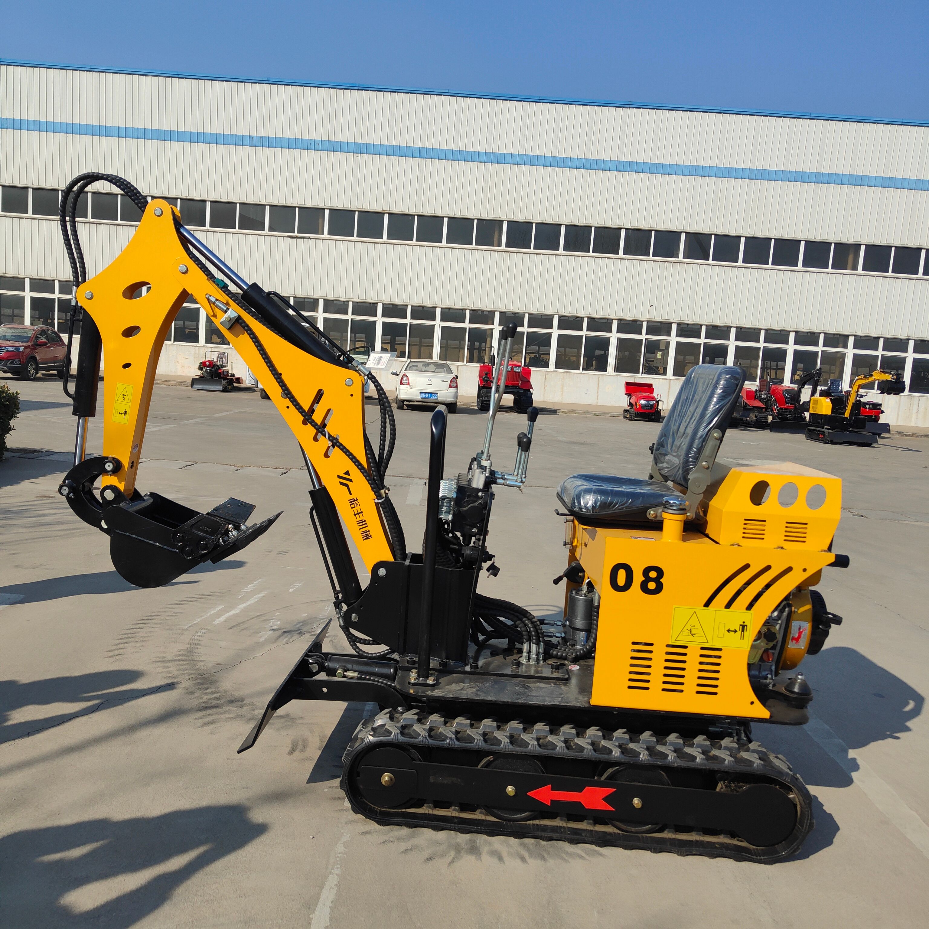 08小型挖机农用挖土机