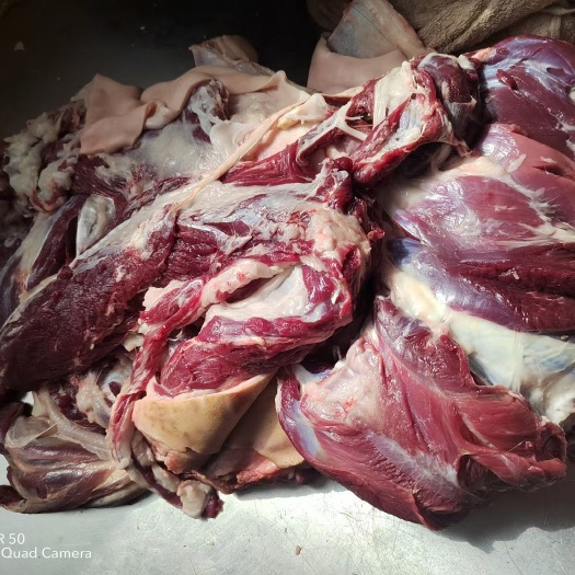 火烧带皮羊腿肉，羊肉汤，切片，纯干货
