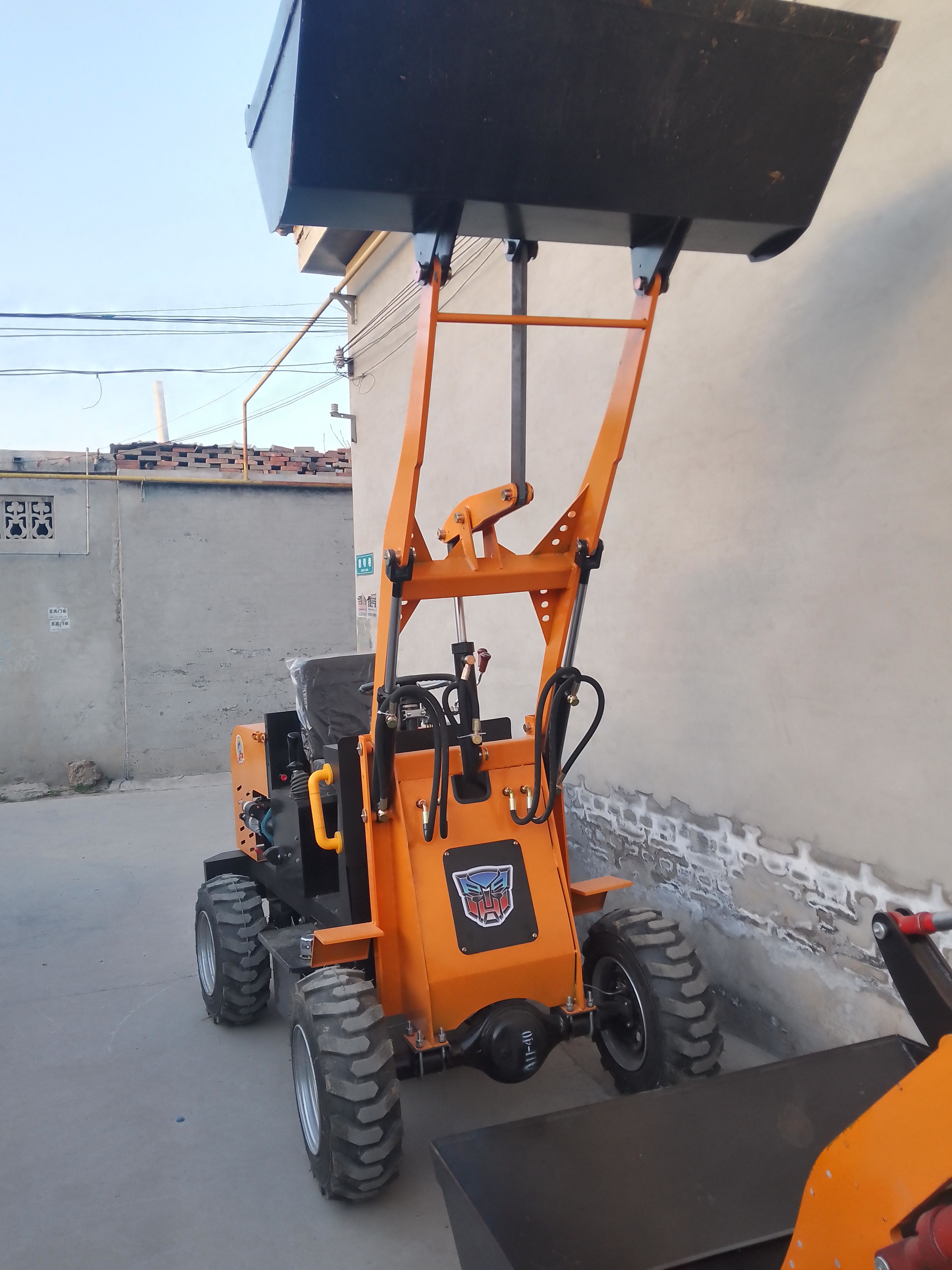 新款装载机铲车养殖铲车工地农用小铲车