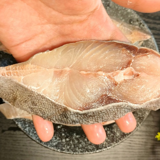 湛江黑鲳鱼片 一夜埕黑鲳鱼块 深海大黑鲳切片 淡盐腌制 湛江海产