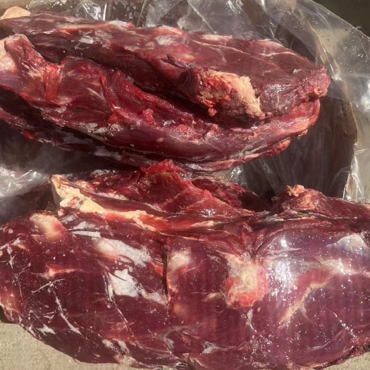 河间市牛脊骨  满肉肉脖骨   无轴满肉牛脖