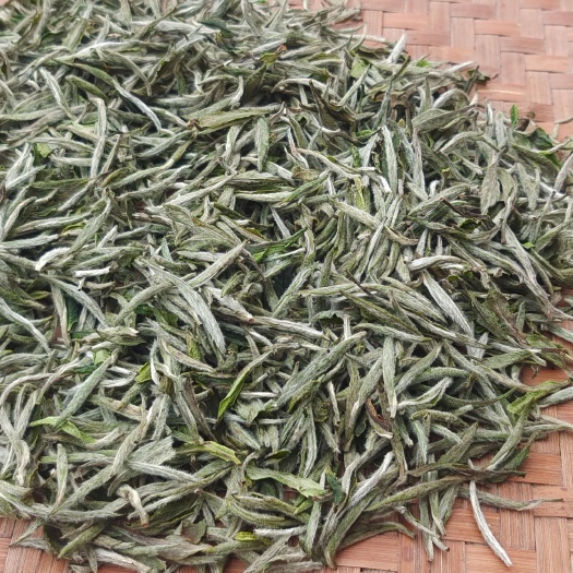 福鼎市福鼎高山白茶，香气足  ，尾期针