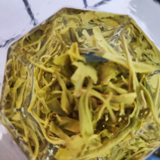 都匀市机制老树茶，香甜，回甘。