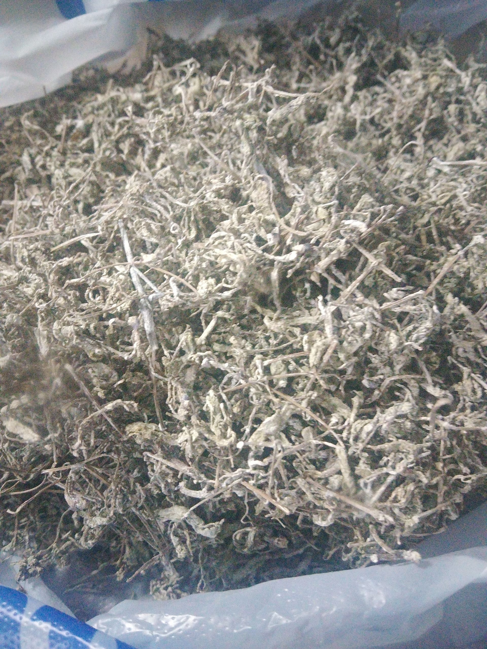 藤茶，衡东藤茶，入口虽苦回味甘甜，细茶，嫩茶，去年货。