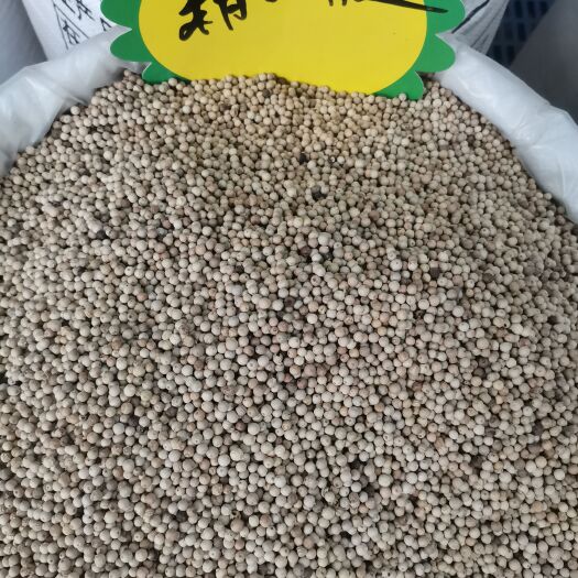 玉林海南白胡椒，海南产地有大型收购站，自产自销