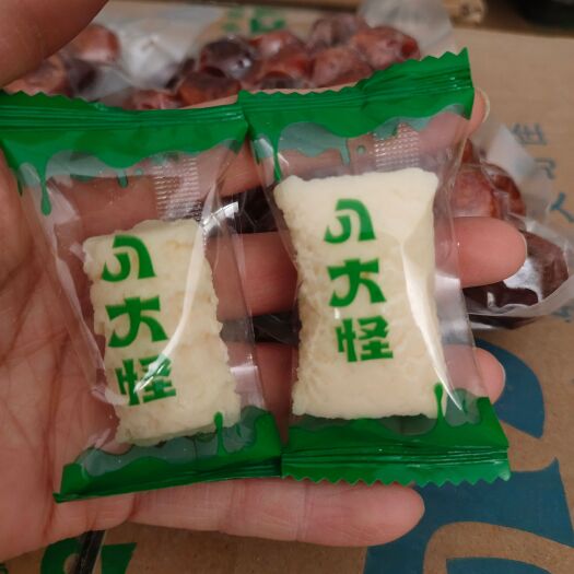新疆奶醇奶酪  独立包装 软糯香甜 不膻不腥