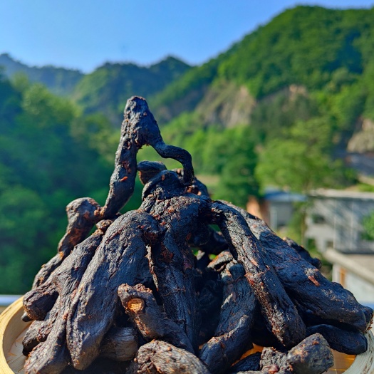 栾川县老君山九蒸九晒黄精