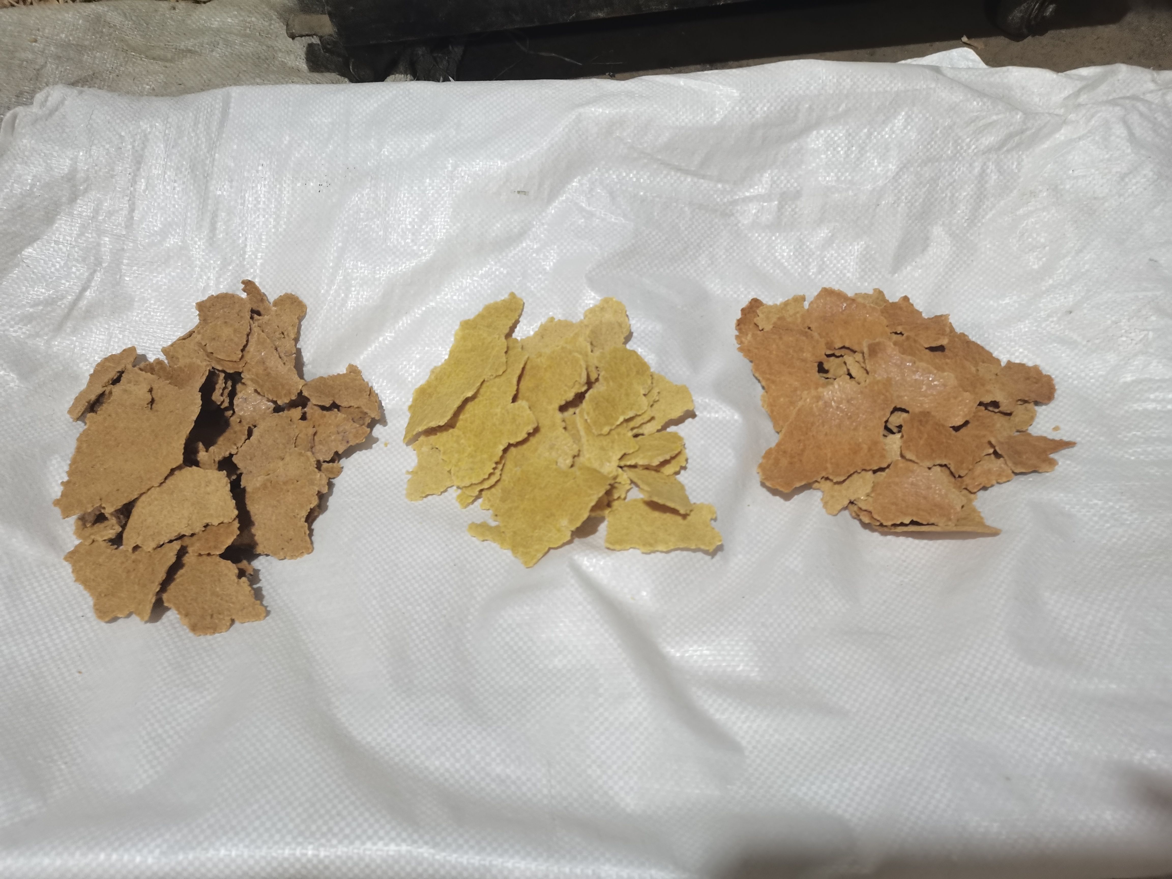 纯豆粕非转好原料，炒熟豆饼粕，豆香浓上好饲料