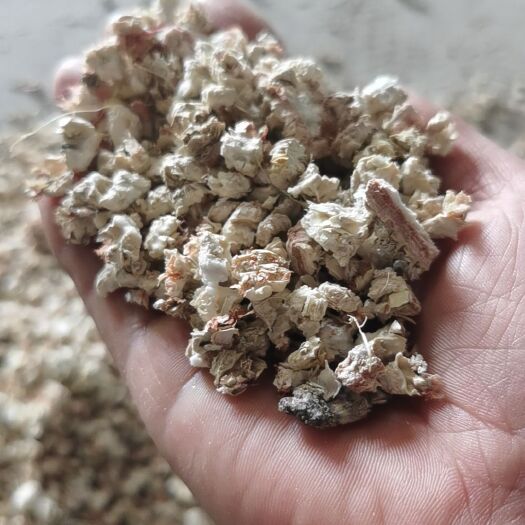 尉氏县粉碎玉米芯压块