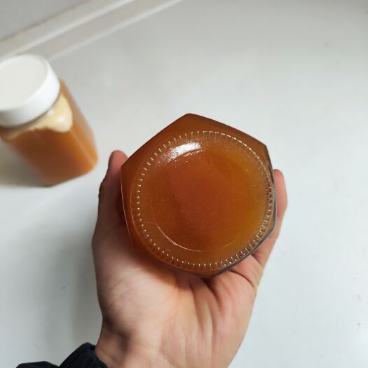 留坝县秦岭结晶土蜂蜜玻璃瓶一斤装