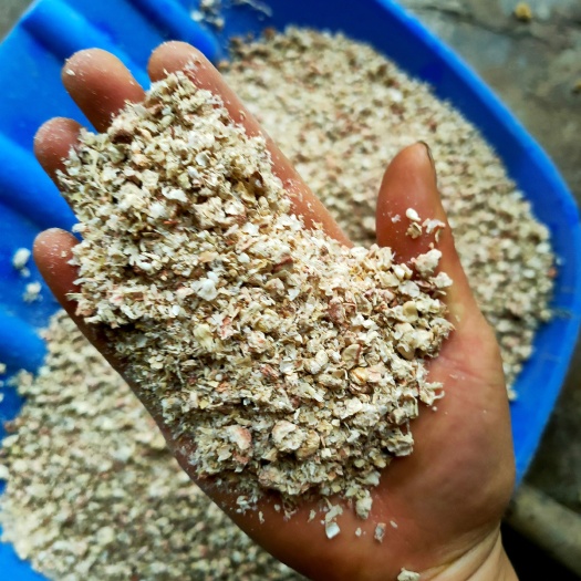 贵阳贵州遵义 贵阳 黔东西南 玉米芯颗粒压缩包 库房纯白色玉米芯