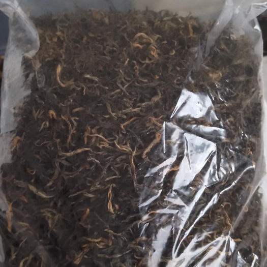 凤庆县滇红野生茶