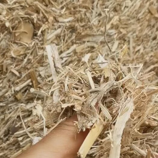 伊通县秸秆小方包