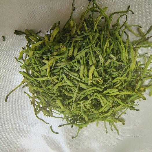 昆明云南一级山银花，条形大，无沫子