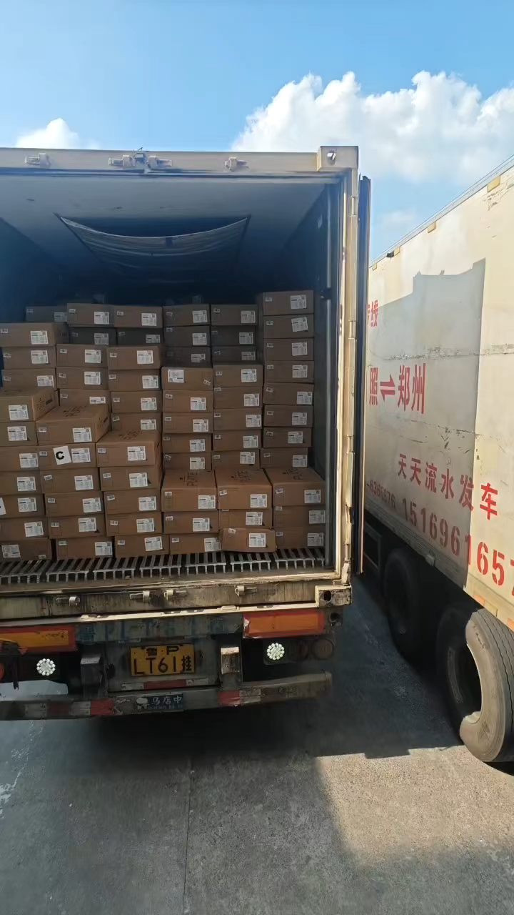 羊碎肉，羔羊碎肉，新货继续到，价格不高，适合烧烤爆炒等