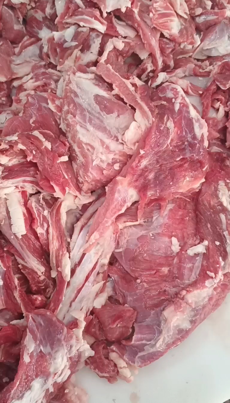 纯干牛碎肉，质量保证无筋膜瘦度高