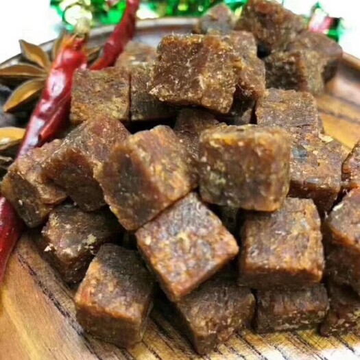 成都牛肉粒，五香，香辣，沙嗲，三个口味，货源充足，非常好吃