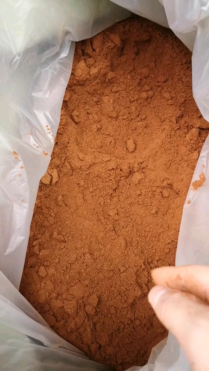 纯大红八角粉大茴香粉。用当季无硫老树大红八角小碎片进行打粉。
