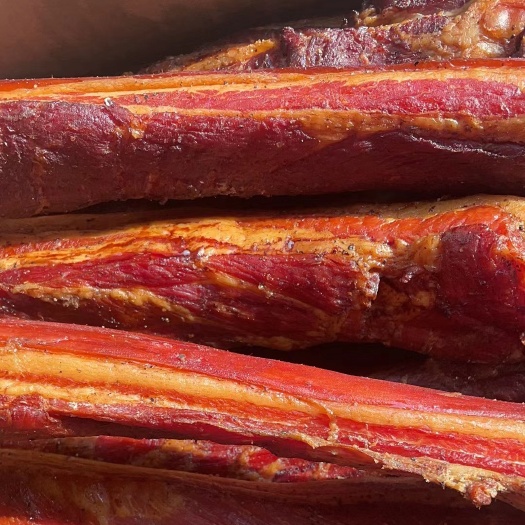 成都便宜腊货，烟熏黄五花肉