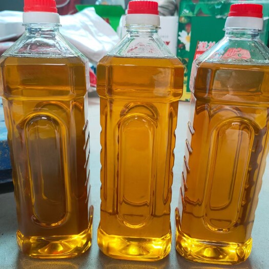 攸县正宗土茶油，天然无任何加工添加