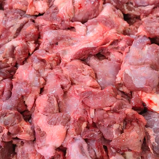 大厂县精选牛碎肉，纯干无水，鸭蛋大小肉块，每日鲜货，源头厂家