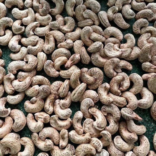 杭州腰果仁越南带皮腰果原味炭烧烘烤盐焗紫衣带衣腰果坚果炒货碧根果