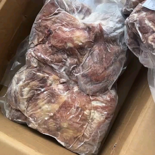 泰安百万山熟羊肉去皮40斤一箱，一箱4包全部保证山羊肉，无绵羊