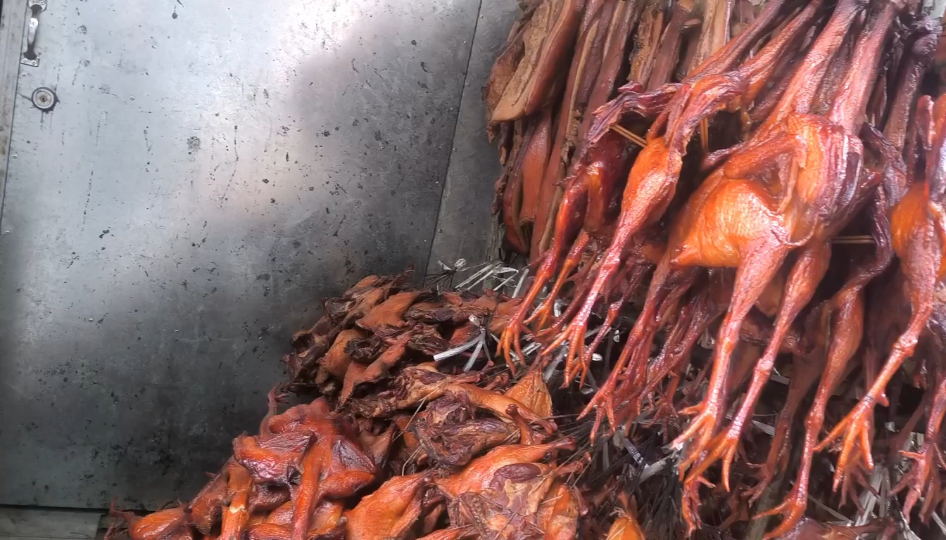 腊鸡，腊母鸡，2024年新货腊鸡，风干鸡都有货湖南特产