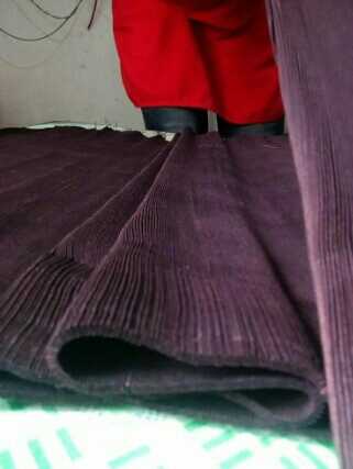 贵州省黔东南州凯里市黔都巜苗裙机》制造商