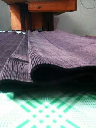 贵州省黔东南州凯里市黔都巜苗裙机》制造商