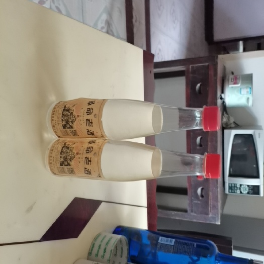 武汉纯粮制造革命老酒，江苏产品，品质有保证！