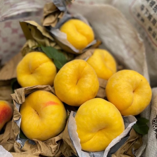 陕西黄金毛蟠桃，产地直发，口味甘甜，一件代发