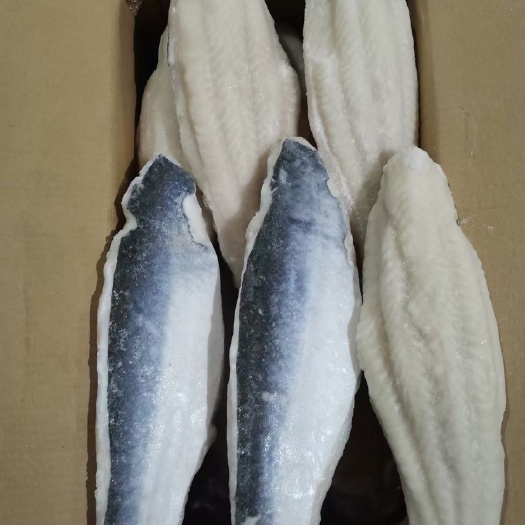 中牟县带皮巴沙鱼，干冰鱼柳，纯干无冰巴沙鱼。餐饮食堂合作伙伴
带皮