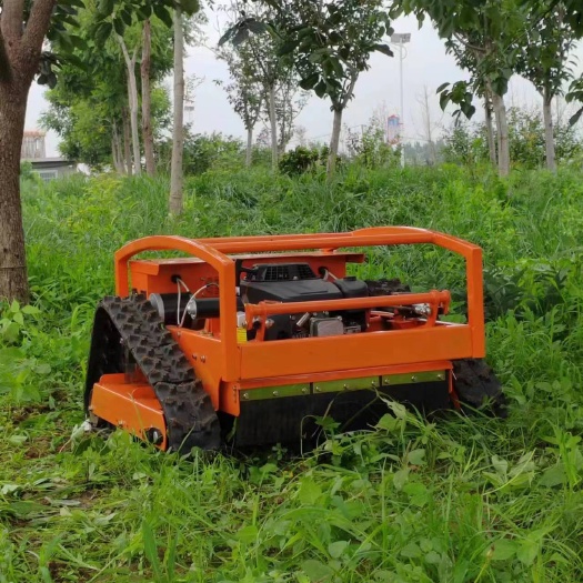 曲阜市履帶式堤坡自動碎草機 小型汽油四沖程割草機 農(nóng)用遙控四輪除草