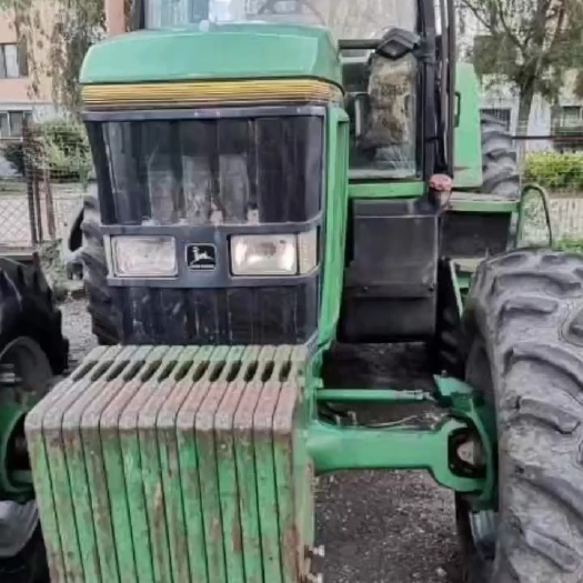 綏化輪式拖拉機  約翰迪爾拖拉機