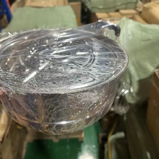 武汉不锈钢厨房用具3吨，款式多多，整整齐齐，清货3一个
