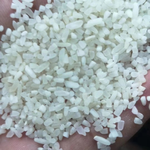 荆州大量供应优质碎米，产地直销。量大从优。