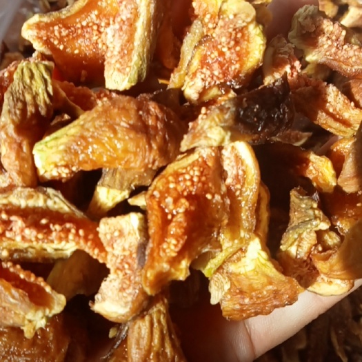烟台纯手工鲜切软糯香甜可口的无花果干