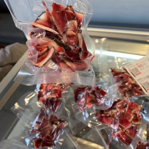 长春鲜鹿茸片，450元一斤