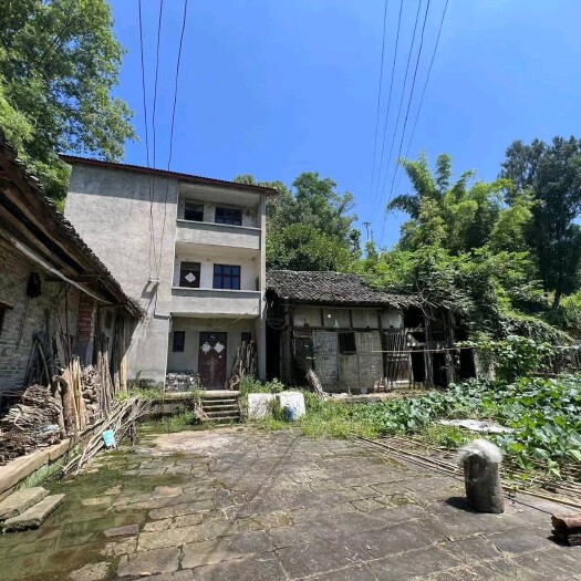 重庆市长寿区200平民房出zu