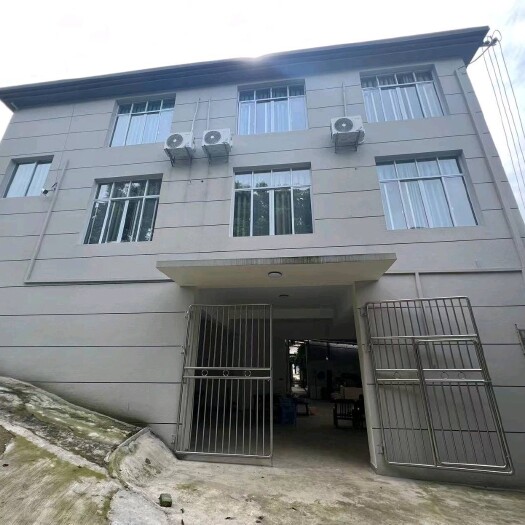 重庆市巴南区120平民房平层出zu装修豪华拎包入住
