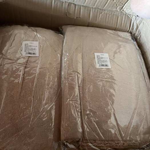 深圳600 条浴巾，尺寸 70*140