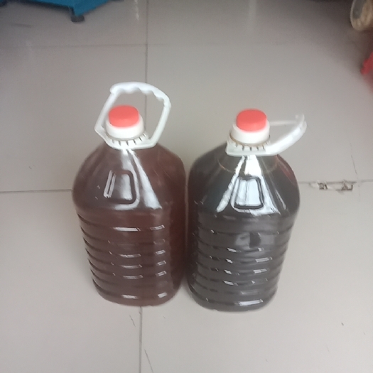 都匀市陈哥油坊，主要生产本地纯菜油，油品有浓香型，清香原味两产品