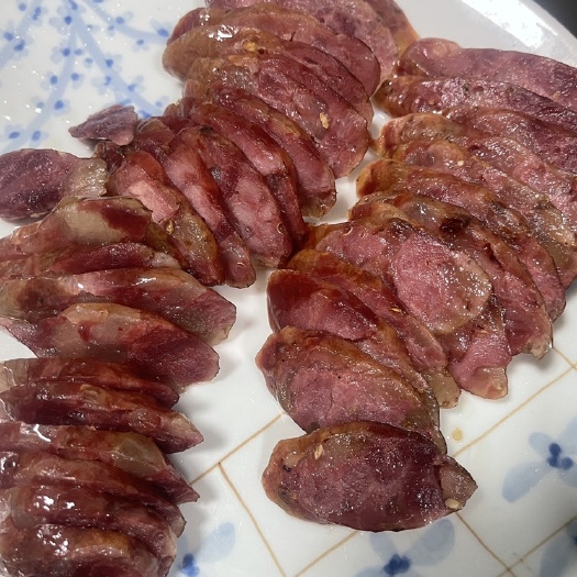 重庆市手工纯肉香肠（麻辣味、五香原味、广味）一手工厂