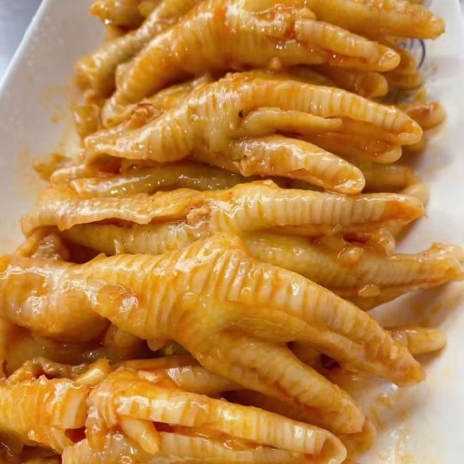 阳谷县网红柠檬无骨酸辣鸡爪蒜香味柠檬味藤椒味酸辣味，