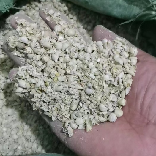 广州豆壳皮适合～猪，鹅，鸭，牛，羊，马等，营养高质量保证