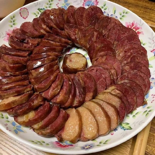 乌鲁木齐伊利熏马肉熏马肠一袋一公斤 新疆发货全国包邮
